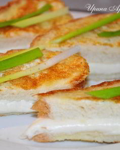 Горячие бутерброды с моцареллой