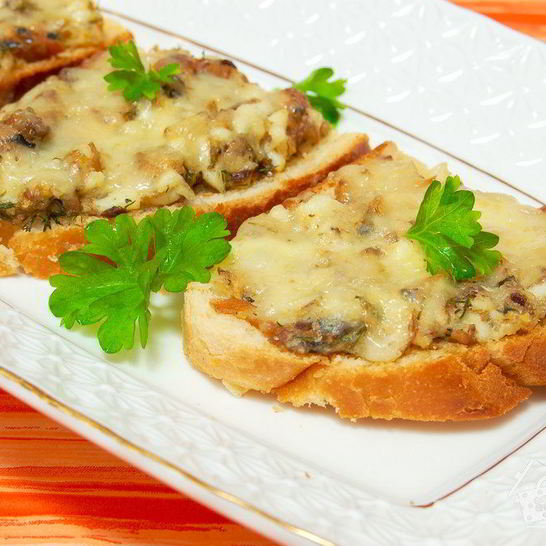 Рецепт запеченных бутербродов с рыбой