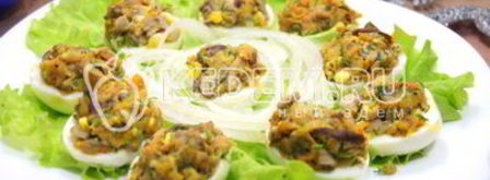 яйца фаршированные грибами. Шаг 9