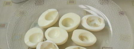 яйца, фаршированные печенью трески. Шаг 3