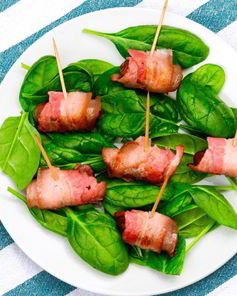 Финики в беконе