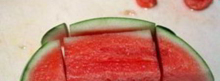 греческий сыр с мятой в арбузе. Шаг 2