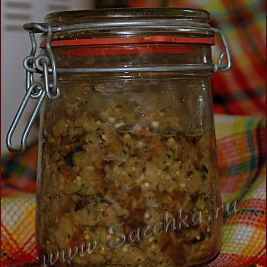 Рецепт икры баклажанной с соусом песто