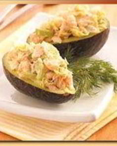 Креветки фаршированные в авокадо