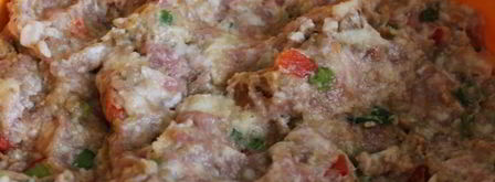 мясные биточки с баклажанами, паприкой и зеленым луком. Шаг 4