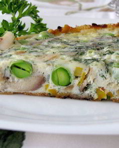 Фриттата с копченой скумбрией и зеленым горошком