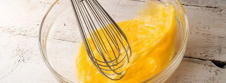 омлет с колбасой и сладким перцем. Шаг 3