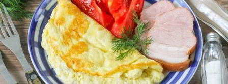 омлет с майонезом на сковороде. Шаг 9