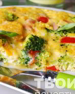 Омлет с овощами и сыром