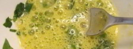 омлет с петрушкой и зеленым луком. Шаг 4