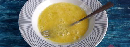 сырный омлет с ветчиной. Шаг 2