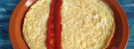 сырный омлет с ветчиной. Шаг 8