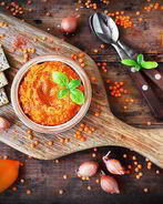 Паштет из чечевицы с печеным перцем