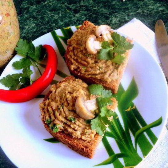 Рецепт паштета из фасоли с грибами