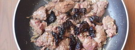 паштет из куриной печени с черносливом и грецкими орехами. Шаг 5