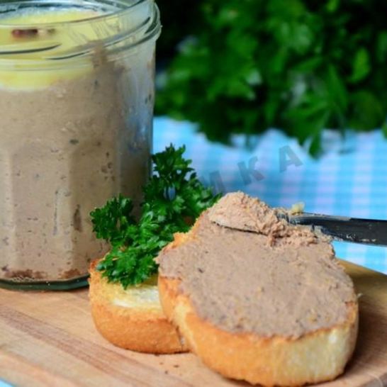 Рецепт паштета из куриной печени с горохом нут