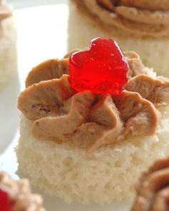 Паштет из куриной печени с клюквенным желе