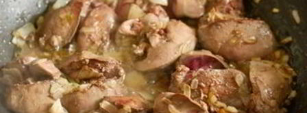 паштет из куриной печени с оливками и коньяком. Шаг 4