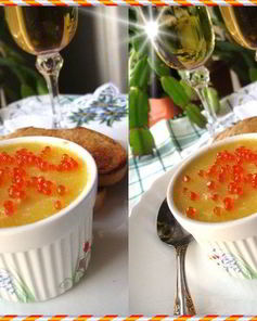 Паштет из семги с красной икрой и вином