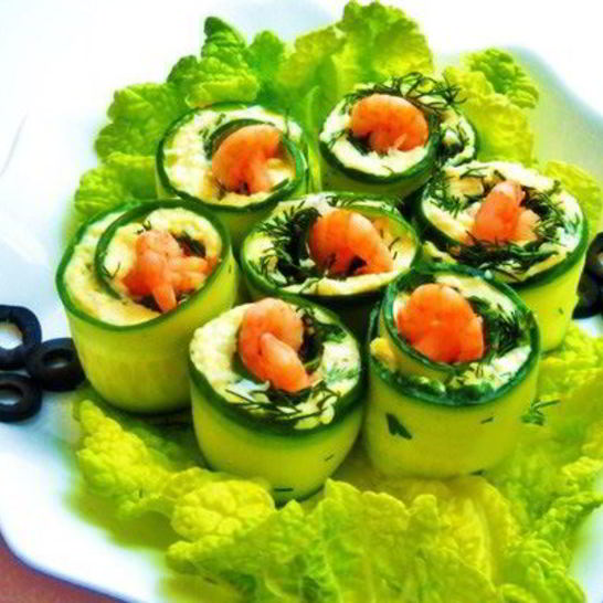 Рецепт огуречных роллов с яйцом и креветками