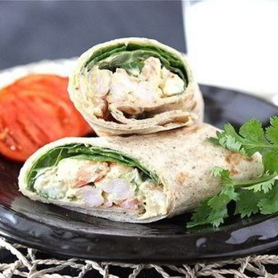 Рецепт ролла с креветками, йогуртом, карри и шпинатом