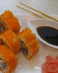 Ролл с лососем