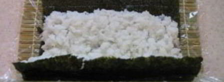 ролл с лососем. Шаг 3