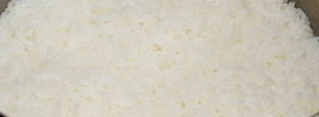 роллы с семгой и авокадо. Шаг 3