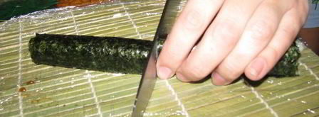 роллы с семгой. Шаг 9