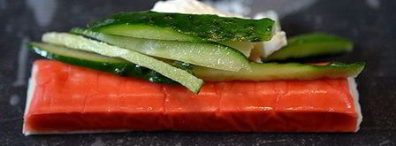 спринг-роллы с крабовыми палочками. Шаг 3