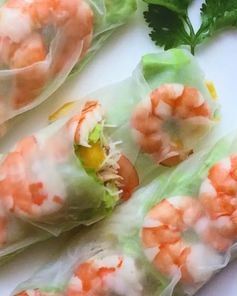 Спринг-роллы с креветками