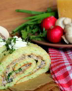 Кабачковый рулет с грибами