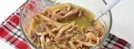 куриный рулет в бутылке с желатином. Шаг 4