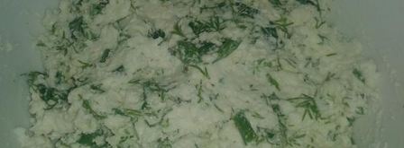 куриные рулеты с сыром и венскими колбасками. Шаг 3