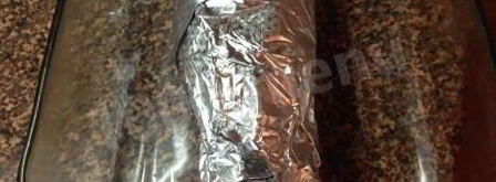 рулет из горбуши, фаршированный омлетом, грибами и луком. Шаг 12