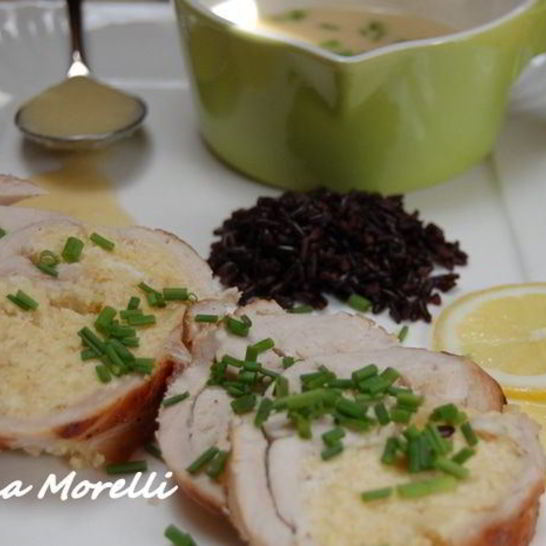 Рецепт рулета из индейки с рикоттой под соусом сабайон