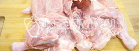 рулет из курицы с черносливом. Шаг 3