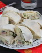 Рулет из лаваша с селедкой