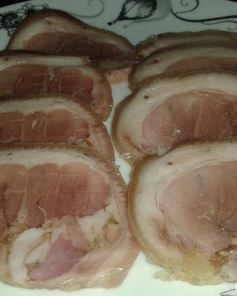 Рулет из рульки в мультиварке