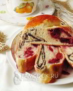 Рулет с маком и вишней