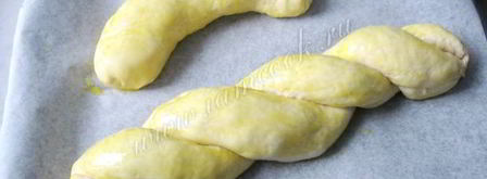 рулет с маком и вишней. Шаг 16