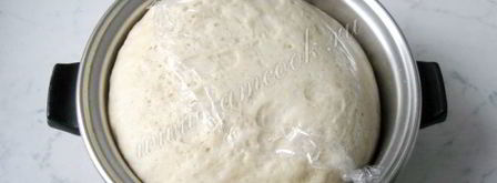 рулет с маком и вишней. Шаг 9