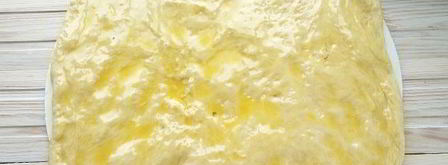 рулет с маком из дрожжевого теста. Шаг 12