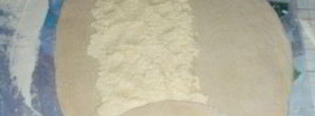 рулет с творожной начинкой. Шаг 2