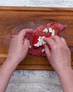 Рулетики из говядины