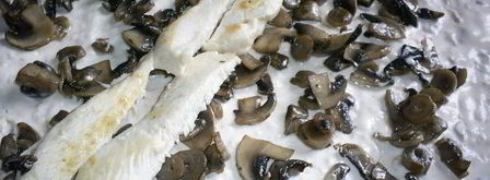 рулетики из лаваша с грибами и имбирной курочкой. Шаг 5