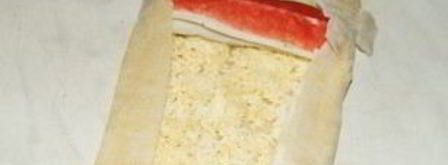 рулетики из теста фило с крабово-сырной начинкой. Шаг 5