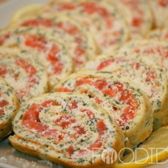 Рецепт рулетиков с семгой