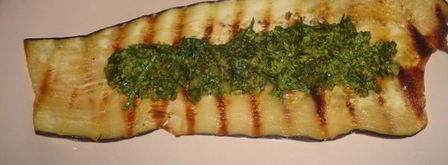 рулеты из баклажанов с беконом, сыром и зеленью. Шаг 11