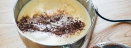 шоколадный рулет со взбитыми сливками. Шаг 4